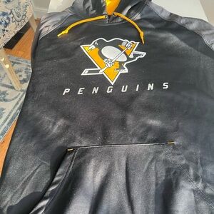 Penguins Majestic Black and Yellow ThermaBase Hoodie